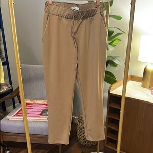 Madison D’Amélie Tan Pants (XS)